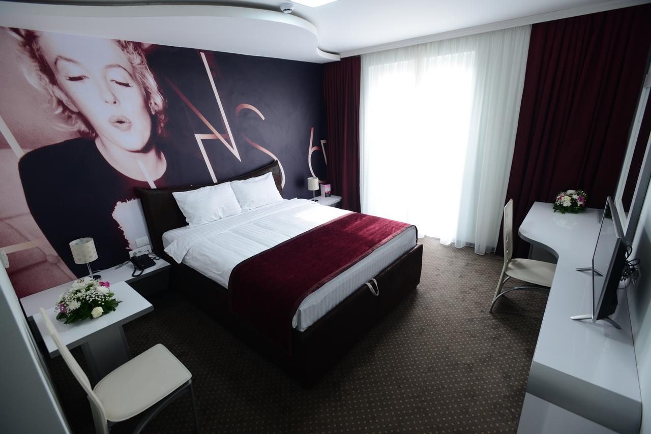 Garni Hotel Hollywoodland Wellness & Aquapark Belgrade Exterior photo