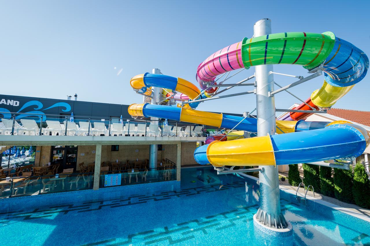 Garni Hotel Hollywoodland Wellness & Aquapark Belgrade Exterior photo